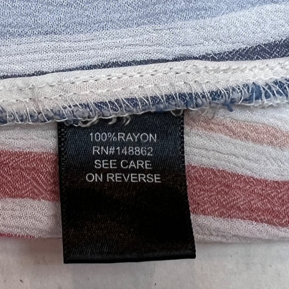 Torrid Ivory Stripe Pullover Sleeveless Tank Size 3 - Picture 9 of 15